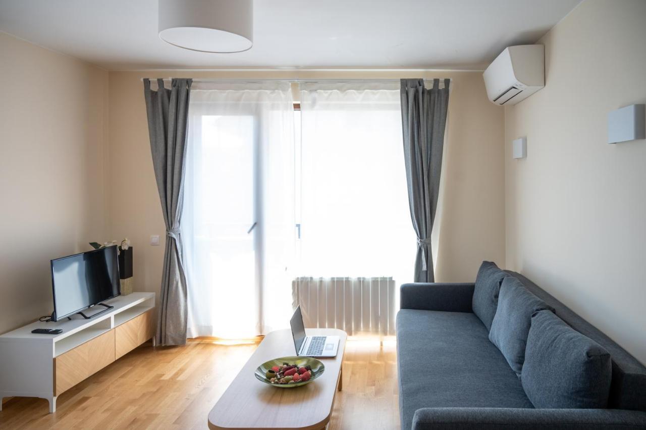 Modern And Spacious In The Centre Sofia