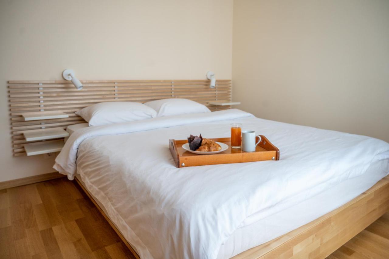 Modern And Spacious In The Centre Apartment *